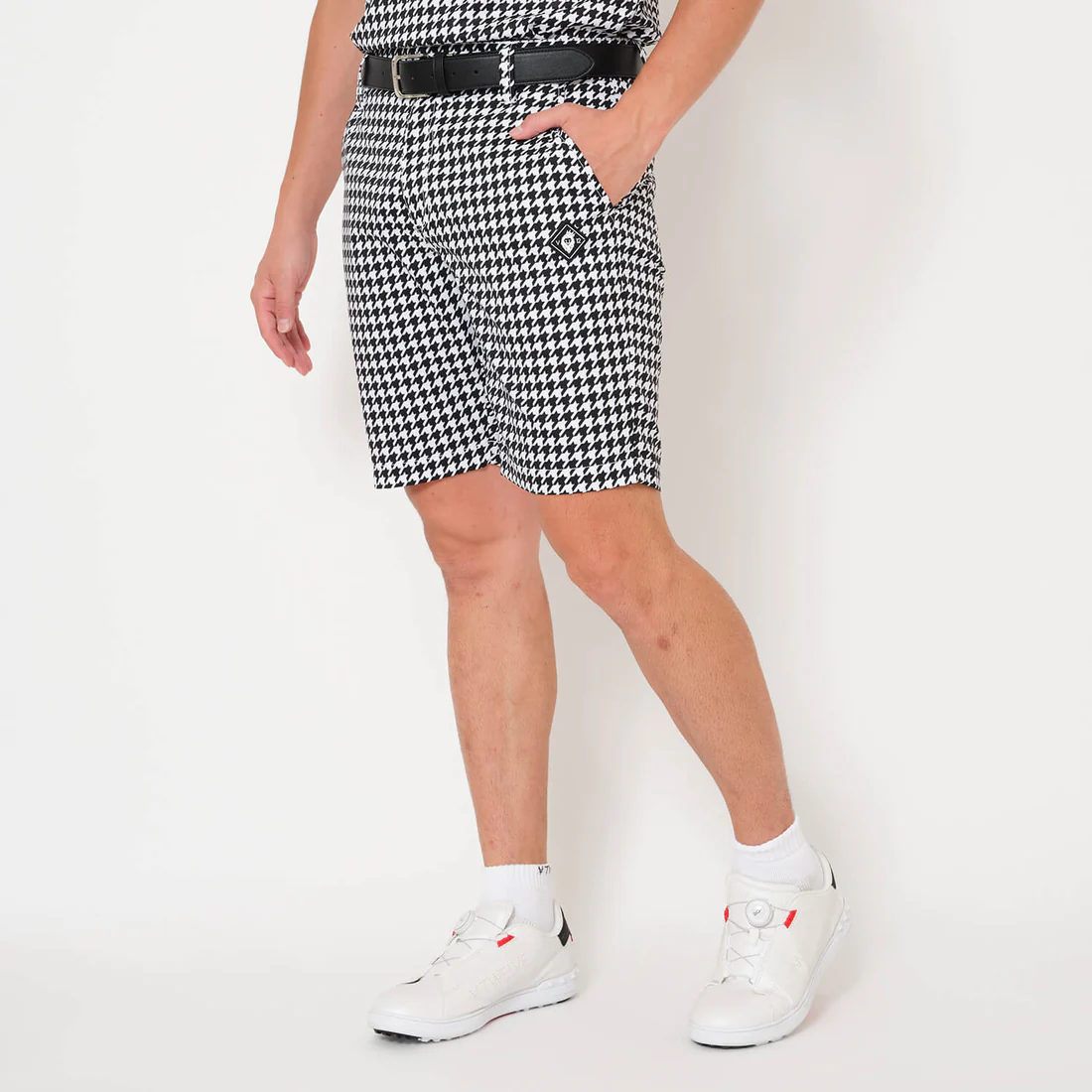 V12】V122610-HP02/HOUNDS SHORTS/L/BK